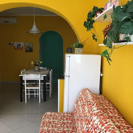 Apartment Sikelia 75 *